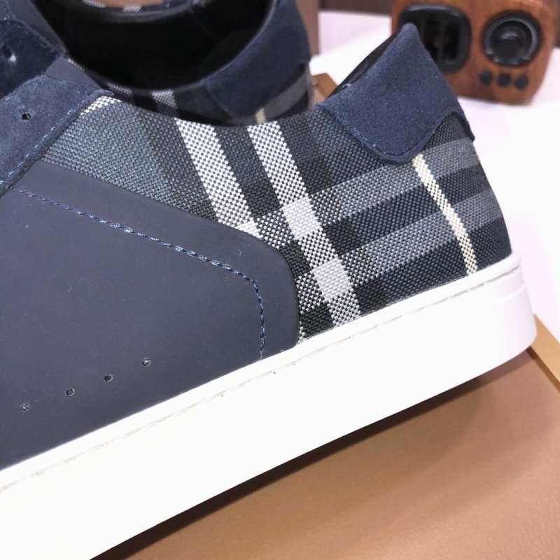 Burberry Sneakers